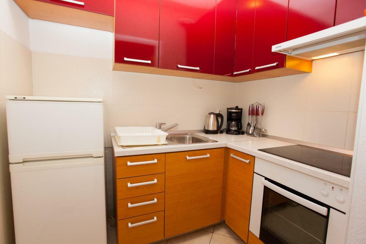 Apartments Jadranko ブレラ エクステリア 写真